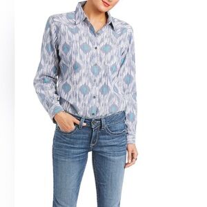 ARIAT Real Billie Jean Long Sleeve Shirt Women’s L Relaxed Fit Western Aztec